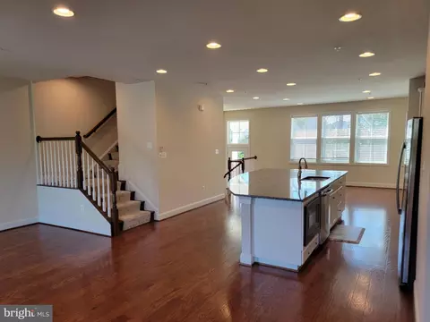 Entry Way - 210 Oyster Bay Pl #C2, Solomons, MD 20688 photo 4 of 11