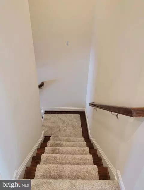 Entry Way - 210 Oyster Bay Pl #C2, Solomons, MD 20688 photo 7 of 11