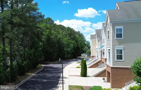 View/Area - 210 Oyster Bay Pl #C2, Solomons, MD 20688 photo 9 of 11
