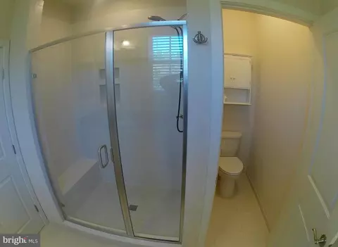 Bath - 210 Oyster Bay Pl #C2, Solomons, MD 20688 photo 3 of 5