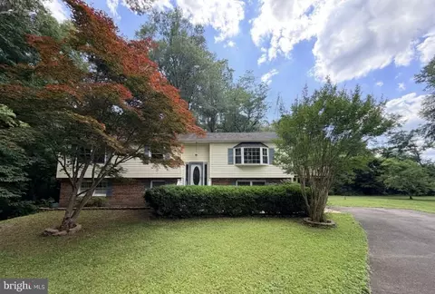 3614 King Dr, Dunkirk, MD 20754