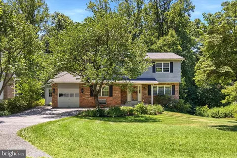 9810 Golden Russet Dr, Dunkirk, MD 20754