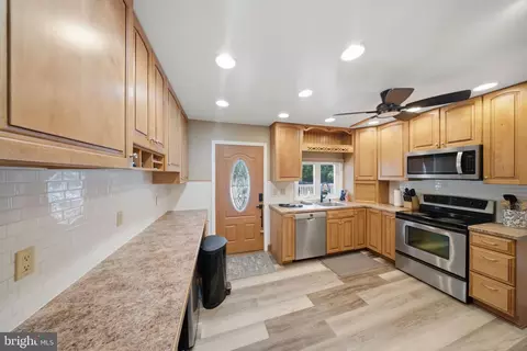 Other - 11802 Rivershore Dr, Dunkirk, MD 20754 photo 6 of 13