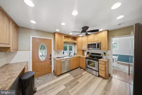 Other - 11802 Rivershore Dr, Dunkirk, MD 20754 photo 5 of 13