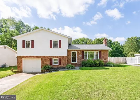 1543 Avenue B St, Saint Leonard, MD 20685
