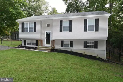 1023 Rimrock Rd, Lusby, MD 20657