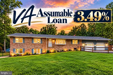 4331 Estate Dr, Huntingtown, MD 20639