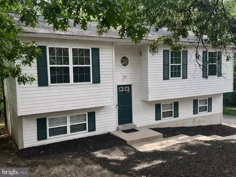 373 Cactus Trl, Lusby, MD 20657