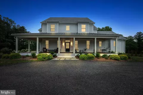 1970 Old Anchor Rd, Huntingtown, MD 20639
