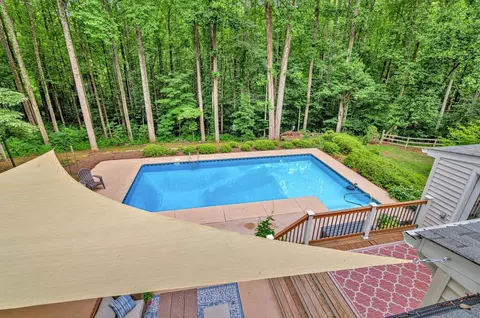 Exterior - 12810 Long Gun Dr, Dunkirk, MD 20754 photo 12 of 19