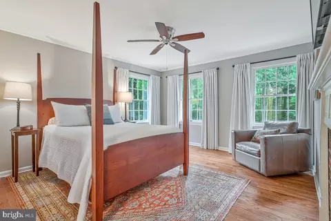 Bedroom - 12810 Long Gun Dr, Dunkirk, MD 20754 photo 2 of 6