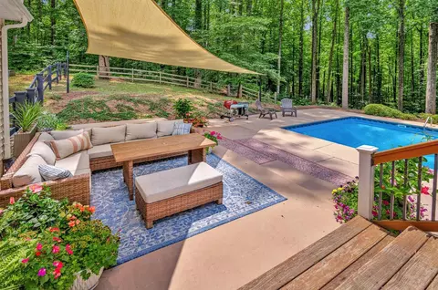 Exterior - 12810 Long Gun Dr, Dunkirk, MD 20754 photo 10 of 19