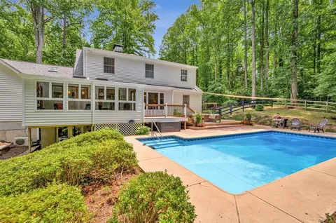 Exterior - 12810 Long Gun Dr, Dunkirk, MD 20754 photo 13 of 19