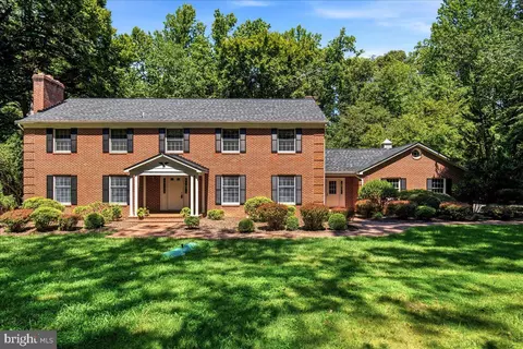 1151 Thompson Ct, Saint Leonard, MD 20685