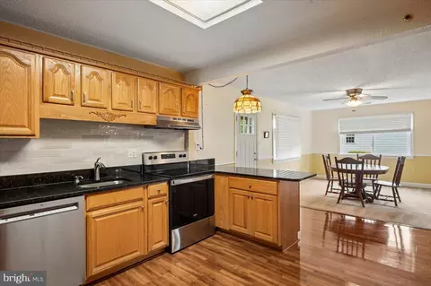 Kitchen - 12194 Cavalier Dr, Dunkirk, MD 20754 photo 1 of 2