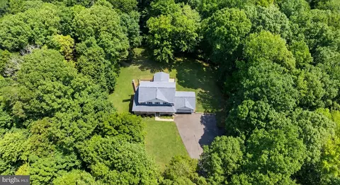 3555 Christiana Ct, Chesapeake Beach, MD 20732