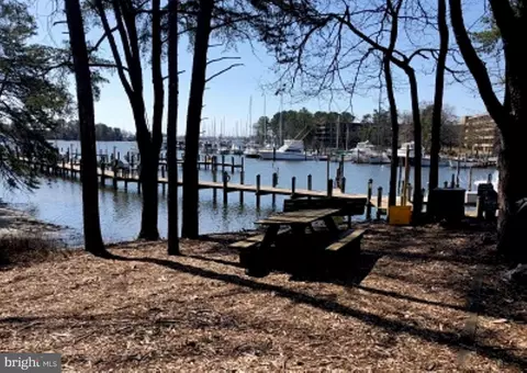 View/Area - 732 Runabout Loop #732, Solomons, MD 20688 photo 5 of 9