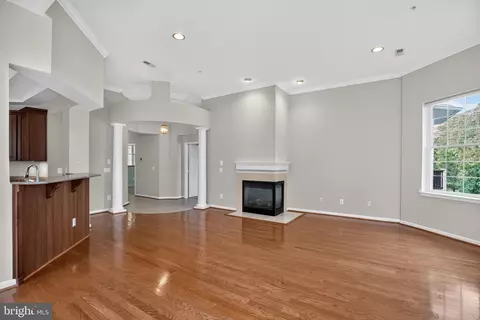Living - 732 Runabout Loop #732, Solomons, MD 20688 photo 2 of 3