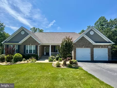 81 Simmons Ridge Rd, Prince Frederick, MD 20678