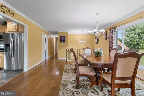 Dining - 3131 Ashwood Dr, Dunkirk, MD 20754 photo 1 of 3