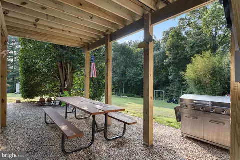 Exterior - 3131 Ashwood Dr, Dunkirk, MD 20754 photo 6 of 8
