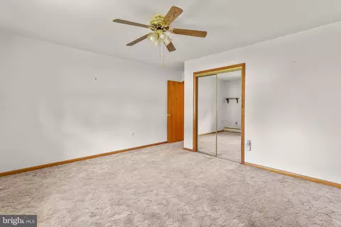 Bedroom - 3401 King Dr, Dunkirk, MD 20754 photo 2 of 5