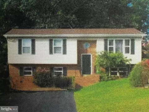 915 Colton Ct, Prince Frederick, MD 20678