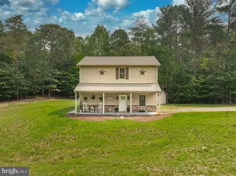 Exterior - 1985 Grays Rd, Prince Frederick, MD 20678 photo 4 of 5