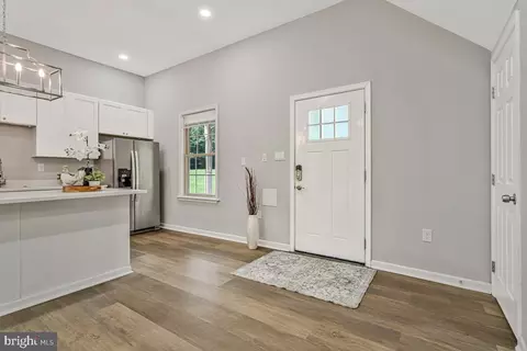 Entry Way - 1985 Grays Rd, Prince Frederick, MD 20678 photo 1 of 6
