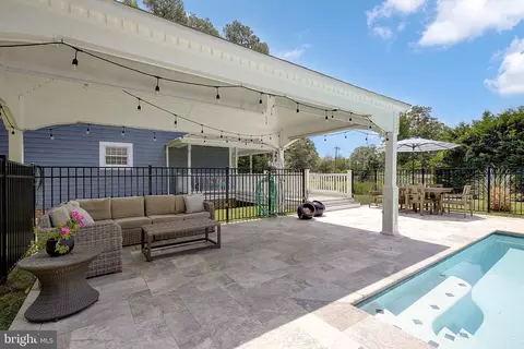 Exterior - 980 Appel Ln, Solomons, MD 20688 photo 6 of 29