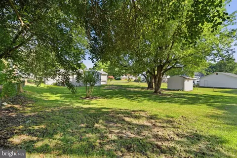 Exterior - 12182 Cavalier Dr, Dunkirk, MD 20754 photo 11 of 13