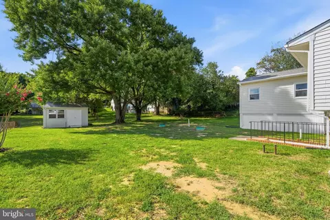 Exterior - 12182 Cavalier Dr, Dunkirk, MD 20754 photo 6 of 13