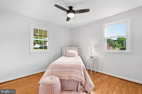 Bedroom - 12182 Cavalier Dr, Dunkirk, MD 20754 photo 6 of 8