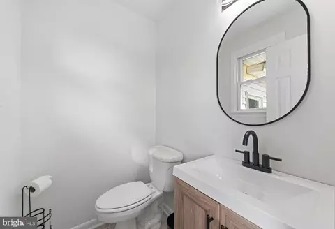 Entry Way - 12182 Cavalier Dr, Dunkirk, MD 20754 photo 2 of 2