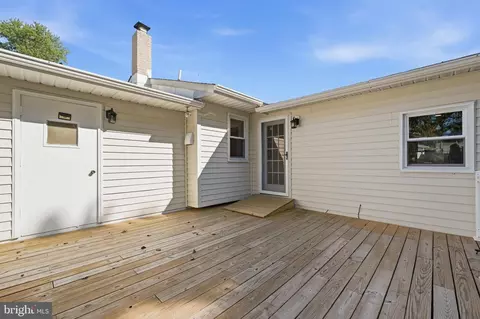 Exterior - 12182 Cavalier Dr, Dunkirk, MD 20754 photo 13 of 13