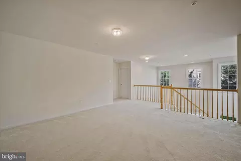 Living - 14276 Foxhall Rd #21, Solomons, MD 20688 photo 9 of 9