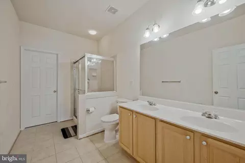 Bath - 14276 Foxhall Rd #21, Solomons, MD 20688 photo 1 of 3