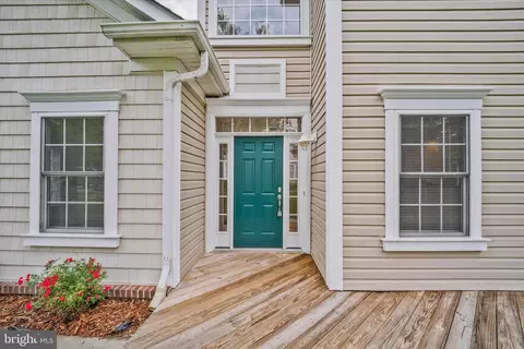 Exterior - 14276 Foxhall Rd #21, Solomons, MD 20688 photo 4 of 8