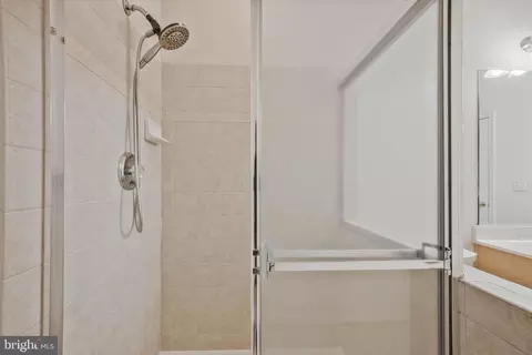 Bath - 14276 Foxhall Rd #21, Solomons, MD 20688 photo 3 of 3