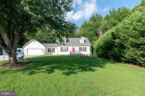 2150 Clearview Dr, Owings, MD 20736