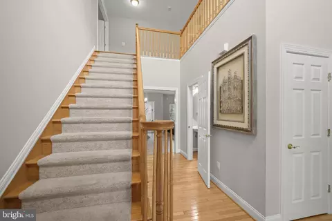 Entry Way - 3415 Lancer Ct, Dunkirk, MD 20754 photo 2 of 10