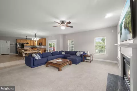 Living - 3415 Lancer Ct, Dunkirk, MD 20754 photo 1 of 5