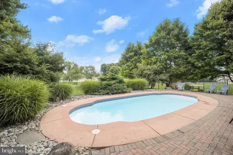 Exterior - 3415 Lancer Ct, Dunkirk, MD 20754 photo 11 of 15