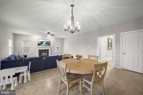 Dining - 3415 Lancer Ct, Dunkirk, MD 20754 photo 1 of 5