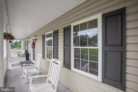 Exterior - 3415 Lancer Ct, Dunkirk, MD 20754 photo 3 of 15