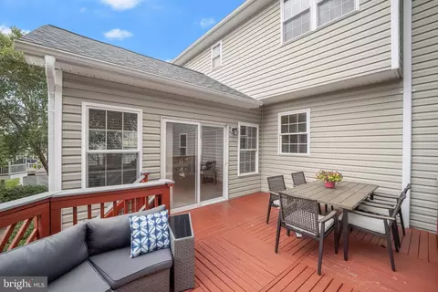 Exterior - 3415 Lancer Ct, Dunkirk, MD 20754 photo 5 of 15