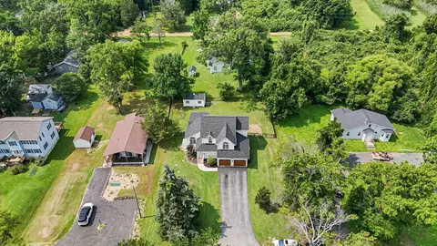 10965 Holly Dr, Lusby, MD 20657