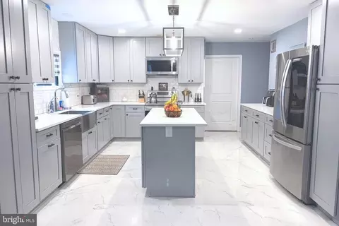 Kitchen - 3640 Yellow Bank Rd, Dunkirk, MD 20754 photo 1 of 3