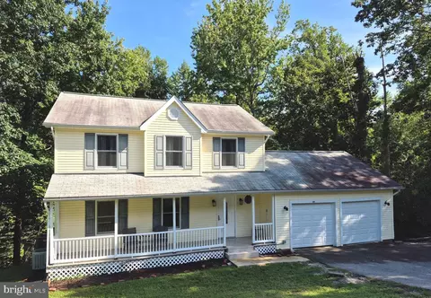 50 Capitol Ct, Lusby, MD 20657