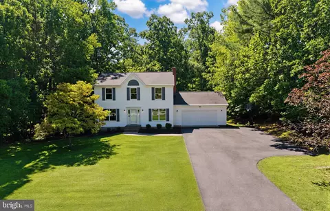 2455 Jurallo Ct, Lusby, MD 20657